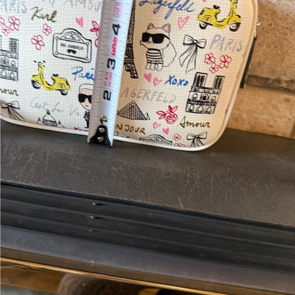 Karl Lagerfeld Paris Themed crossbody bag - Picture 7 of 7